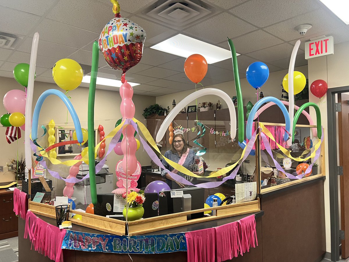 Ms_Santos_WWJH's tweet photo. Happy Birthday to my Momma, Ms. Santos! You are the my biggest hero, my best friend, my inspiration and my guiding light through it all! Thank you @DrAlfredJames @AyeshaAhmad30 and all of CWHS for spoiling her and taking care her, she ❤️s y’all! https://t.co/23KFmvSrr4