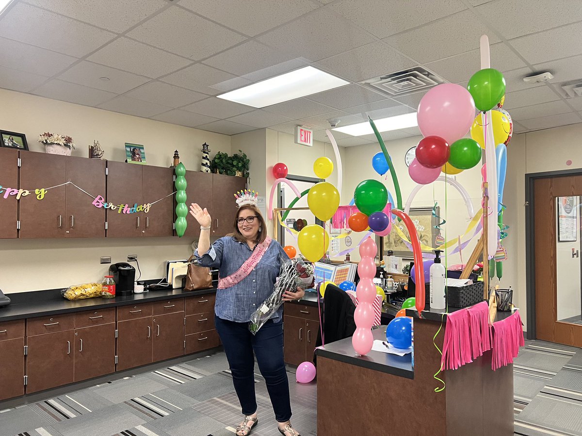 Ms_Santos_WWJH's tweet photo. Happy Birthday to my Momma, Ms. Santos! You are the my biggest hero, my best friend, my inspiration and my guiding light through it all! Thank you @DrAlfredJames @AyeshaAhmad30 and all of CWHS for spoiling her and taking care her, she ❤️s y’all! https://t.co/23KFmvSrr4