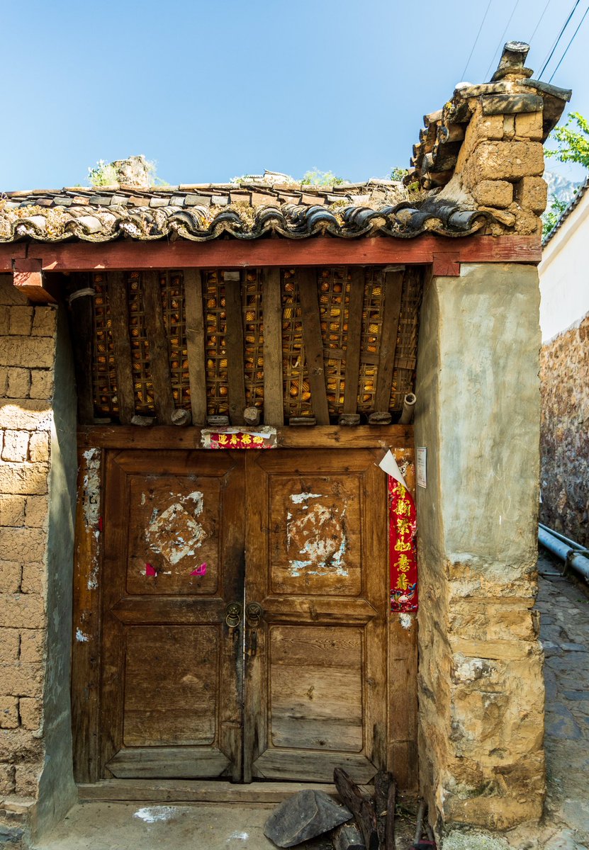 dmlphotoworx's tweet photo. Shitoucheng stone city.
.
#baoshanstonecity #shitoucheng #naxi #naxivillage #baoshan #wuhu #lijiang #yangtzeriver #yunnan #china #travel #travelphotography https://t.co/ElTEmag3tE