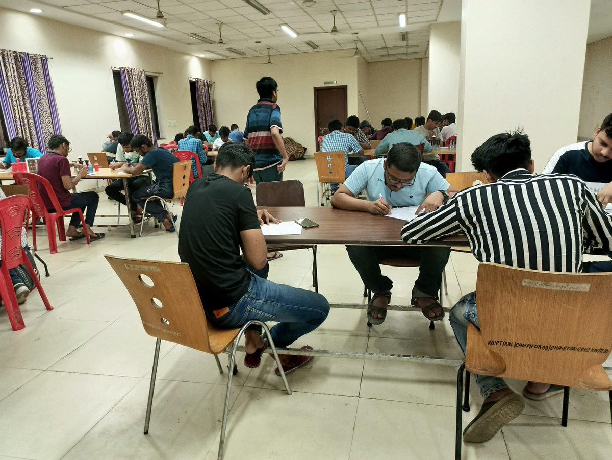 spergipt's tweet photo. SPE RGIPT PSEUDO PLACEMENT OFFER (PPO) is organized to make students comfortable with placement procedure and train their minds to be in calm state to deal with situation that requires critical thinking and presentation of ideas. Stay tuned for further updates on the final round! https://t.co/lUQflUwej2