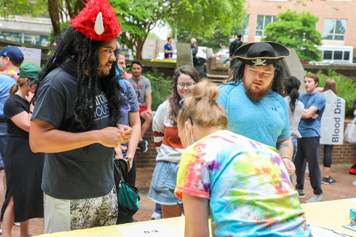 sink123sqdu's tweet photo. Spring Fling 2022 😁🌸 What a success! Thank you to everyone who came out to our annual fun walk/run on Friday, May 6. What a great way to end the semester and stay active! Photos 📸 from the event are now uploaded to our Flickr: https://t.co/BAbHqNxzLK.
#TarHeelsStayActive https://t.co/qf4vG32PM9