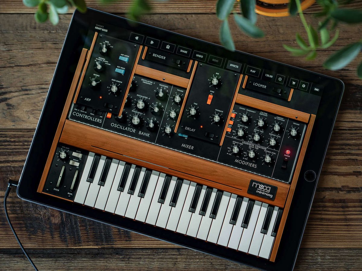 audiomusicadigi's tweet photo. Descuento en las aplicaciones Minimoog Model D, Model 15 y Animoog Z de Moog Music @moogmusicinc #audiomusicadigital #audio #musica #sonido #moogmusic #minimoogmodeld #model15 #animoogz #descuentos #ios #macos #appstore https://t.co/ZkVzFnr2Jm https://t.co/HqIGSCJOYG