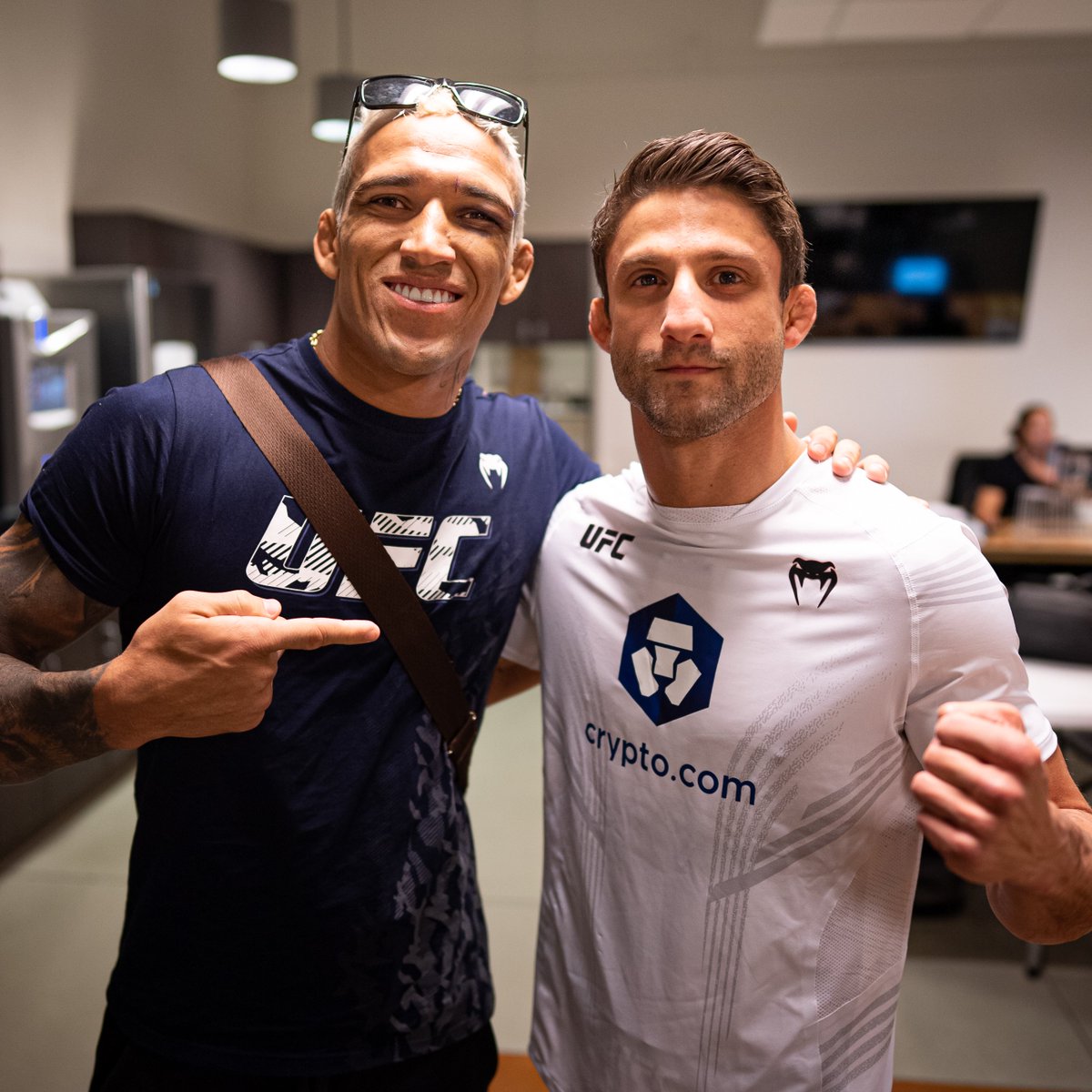 Straight from PHX to LV to support his boy Allan Nascimento 🇧🇷 [  #UFCVegas54 | Saturday | LIVE on ESPN2 & @ESPNPlus ]