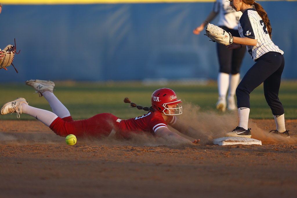 UrsulineSports's tweet photo. Congratulations to the following @UASBbears student-athletes on their 1st Team All-District selections! 

'22 Anai
'23 Kate B.
'24 Claire https://t.co/U1iaHP9YmU