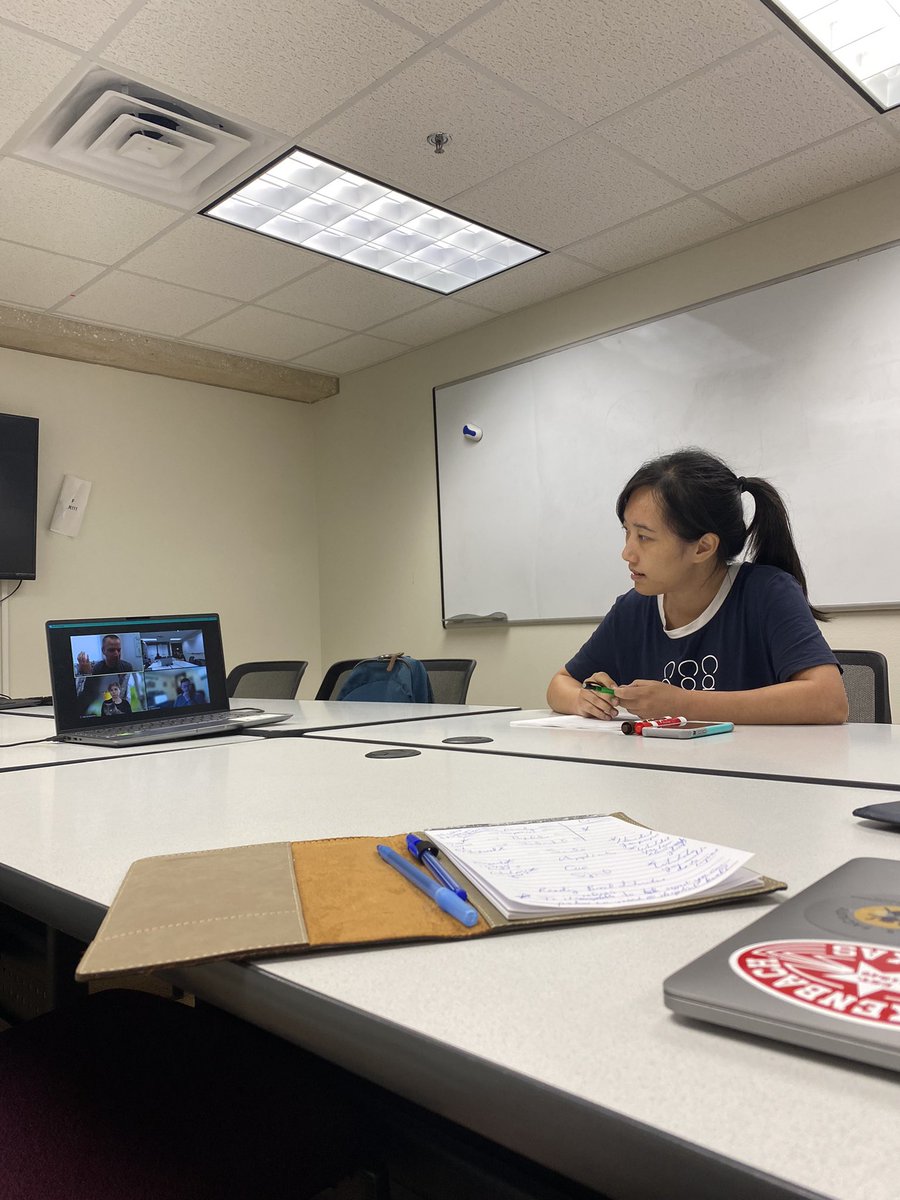 FliesFacility's tweet photo. Congrats @Chujun89 for passing your PhD qualifying exam!! You are now a PhD candidate!! https://t.co/8sTpO2HnUm