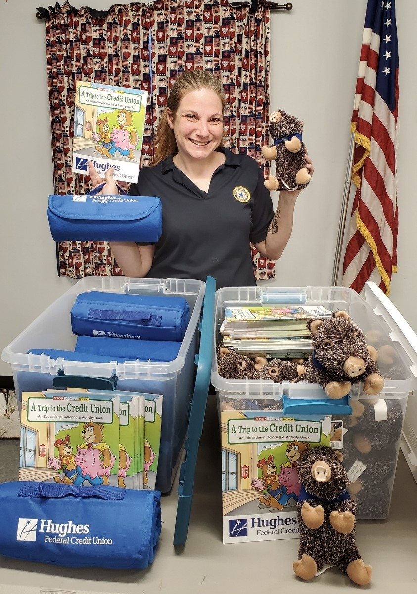 HughesFCU's tweet photo. .@SoAzBookHeroes 📚 helps children who have experienced trauma find hope through the wonder of literature.

Hughes is proud to support their mission, supplying a few friendly Howie the Javelinas and some coloring books. Check out https://t.co/Pf4jzwjr5h to see how you can help. https://t.co/Lkq5kUxALh