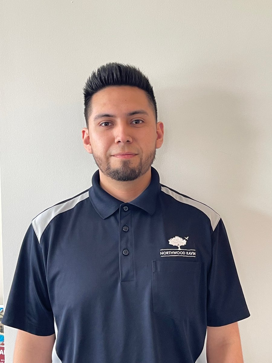 CosgroveHill's tweet photo. Let Your Little Light Shine!!! Spotlight Wednesday!!!
.
.
Meet Our Service Manager Martin Arevalo!!
He has been in Property Management for almost 10 years
.
.
Martin's List Of Favorites:
Food: Sushi
Movies: All types of movies
Music: I love music so any type of genre
Events: I... https://t.co/YXzNF3vIFn