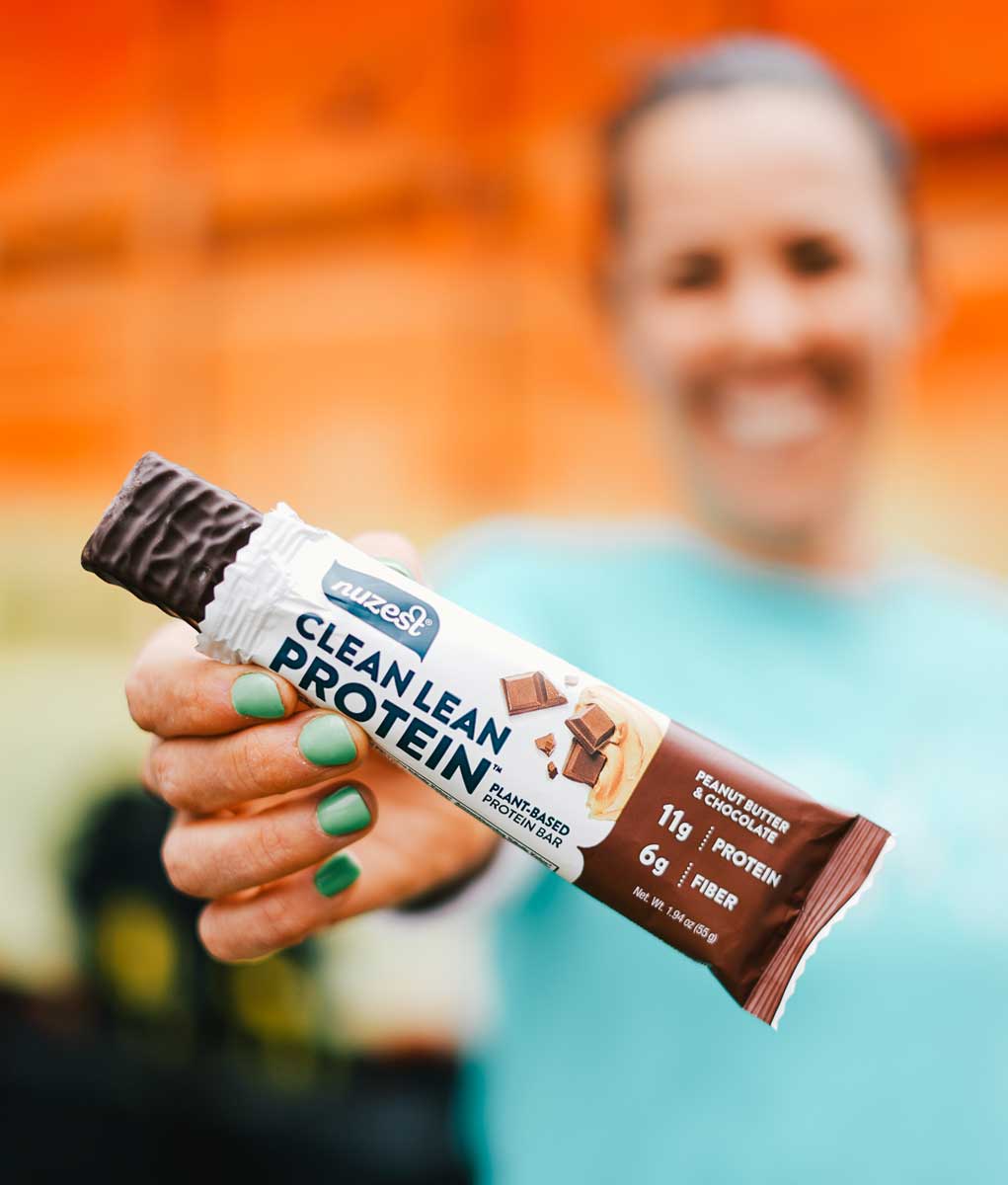 runnerbox's tweet photo. This @Nuzest_USA plant-based bar blends pea protein with whole fruits, nuts, and seeds to deliver a potent and balanced mix of essential vitamins and minerals to turn you into a lean, mean running machine.
Get yours in our April-Box subscription box.
#cleanleanprotein https://t.co/kogR1UjnAA