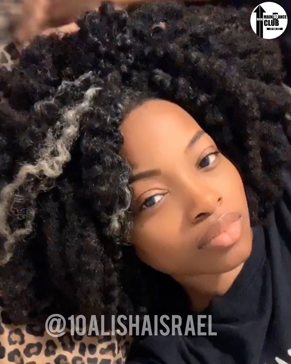10alishaisrael's tweet image. An extra pillow. ☺️✨🌱I plan on training my hair more and to get an even better routine going through these summer months! 🙏🏾

#HighMain10anceClub #StopBeingCheap #WoolyHair #BraidOut #Curls #curlsforthegirls #AllNatural #ChemicalFree #chemicalfreehaircare