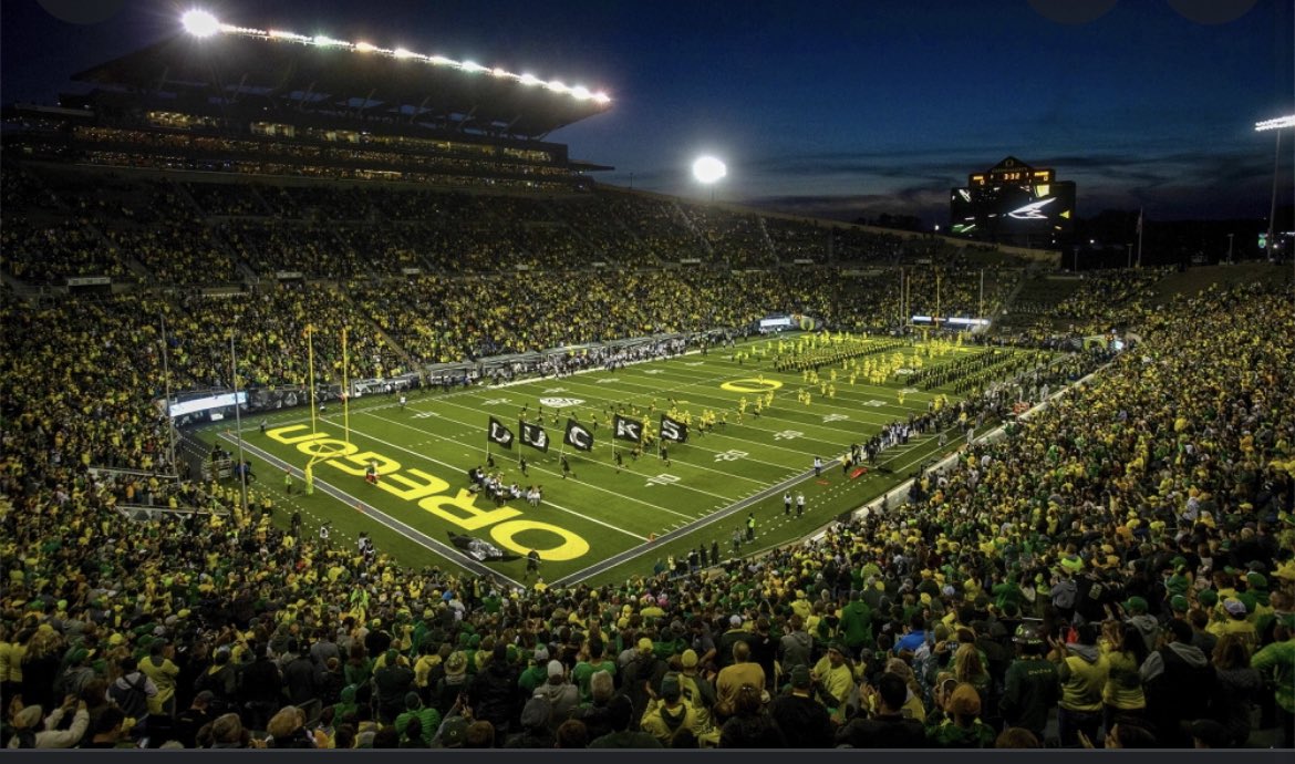beyond blessed to say that I have received an offer from the University of Oregon!!! #GoDucks <a href="/oregonfootball/">Oregon Football</a> <a href="/ChrisMi49712024/">Chris Miller</a> <a href="/RoSimonJr/">Fastroworld</a> <a href="/247Sports/">247Sports</a> @RivalsNick <a href="/CoachSmith1234/">Randy Smith</a> <a href="/On3Recruits/">Follow @Rivals</a> <a href="/i_groove/">AG</a>
