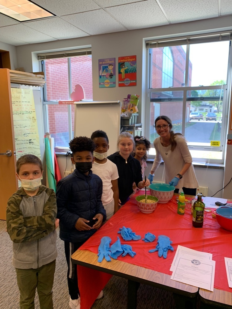 Durand_Eastman's tweet photo. Stem Extensions on the 3rd grade Culture Unit!  Making humus, fried dumplings, tortillas! https://t.co/yE5Nv9NOzH