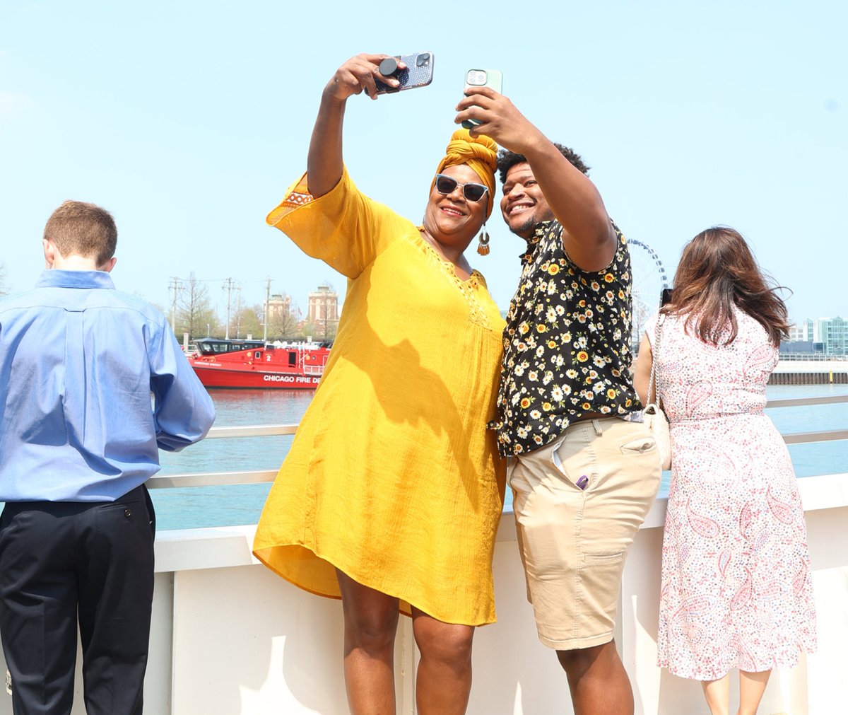Governors_State's tweet photo. What a beautiful day to celebrate our graduates! Yesterday GSU seniors enjoyed a lunch cruise at Navy Pier. #govstategrad
๐ท @vensherrod https://t.co/WLsH7ushtt