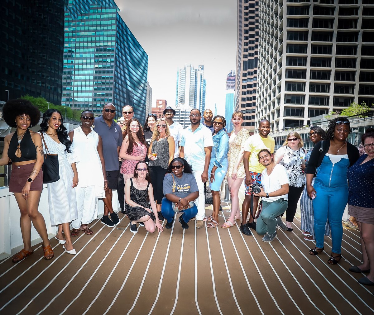 Governors_State's tweet photo. What a beautiful day to celebrate our graduates! Yesterday GSU seniors enjoyed a lunch cruise at Navy Pier. #govstategrad
๐ท @vensherrod https://t.co/WLsH7ushtt