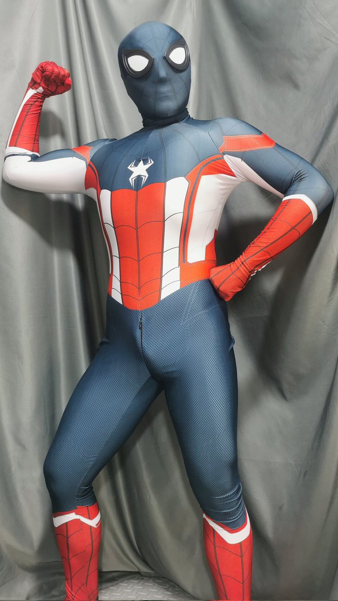 JSyuetian's tweet photo. Spidey before💪 and after🥴 capture &amp; brainwash. Which one do you prefer? https://t.co/DxkjddMuWk