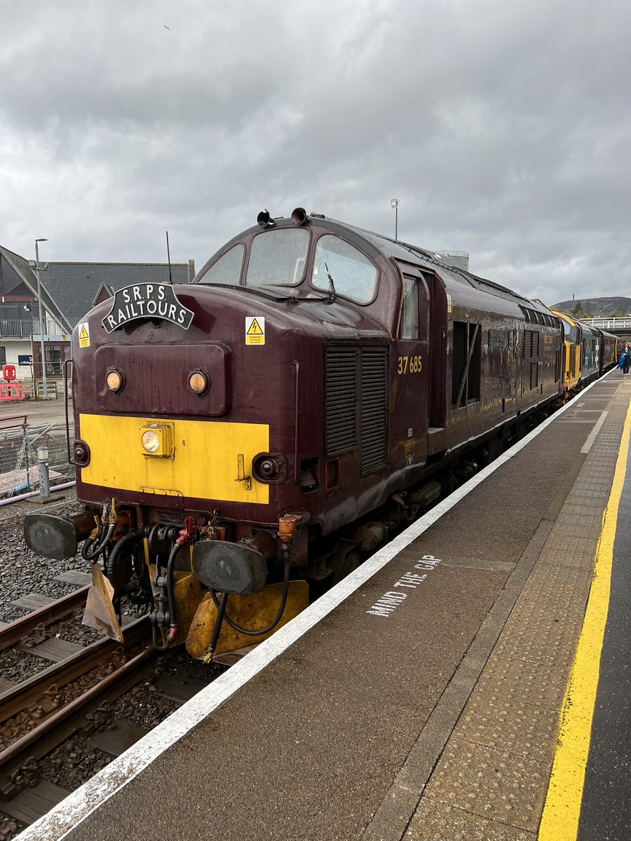 Pip Dunn (rail info) tweet media