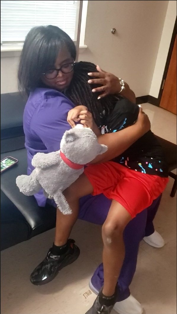 My principal has a big heart. She was able to comfort a student today in the clinic on school nurse appreciation day. Nursing is caring <a href="/SpenceES_AISD/">Spence Elementary</a> <a href="/Nicole30737513/">Nicole</a> @WynneLaToya <a href="/HealthAisd/">Health Services AISD</a> #AldineForward