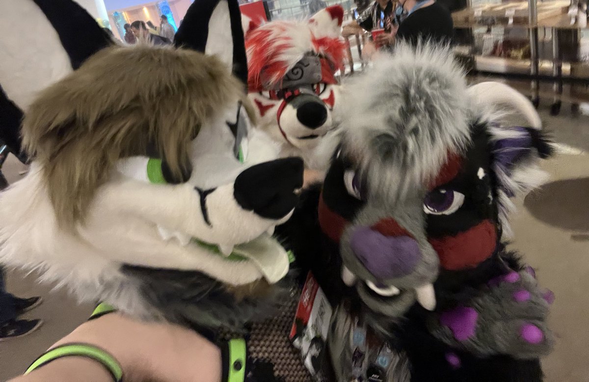 MORE #FWA2022 HOMIE SELFIESSS 😻