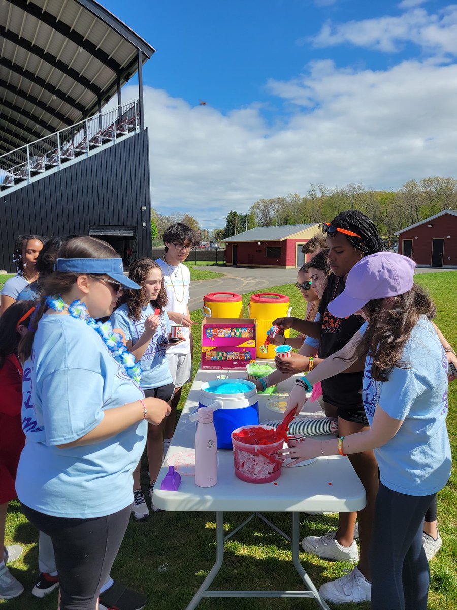 mohs_unified's tweet photo. Best Buddies Friendship Walk 2022 at MOHS Stadium today 🤗 Friendship, games, sunshine, Rita's and INCLUSION!!!You couldn't ask for more! @BestBuddiesNJ @MountOliveTSD @MOHSMarauders @sharonstaszak1 https://t.co/aCjK9UAN4l