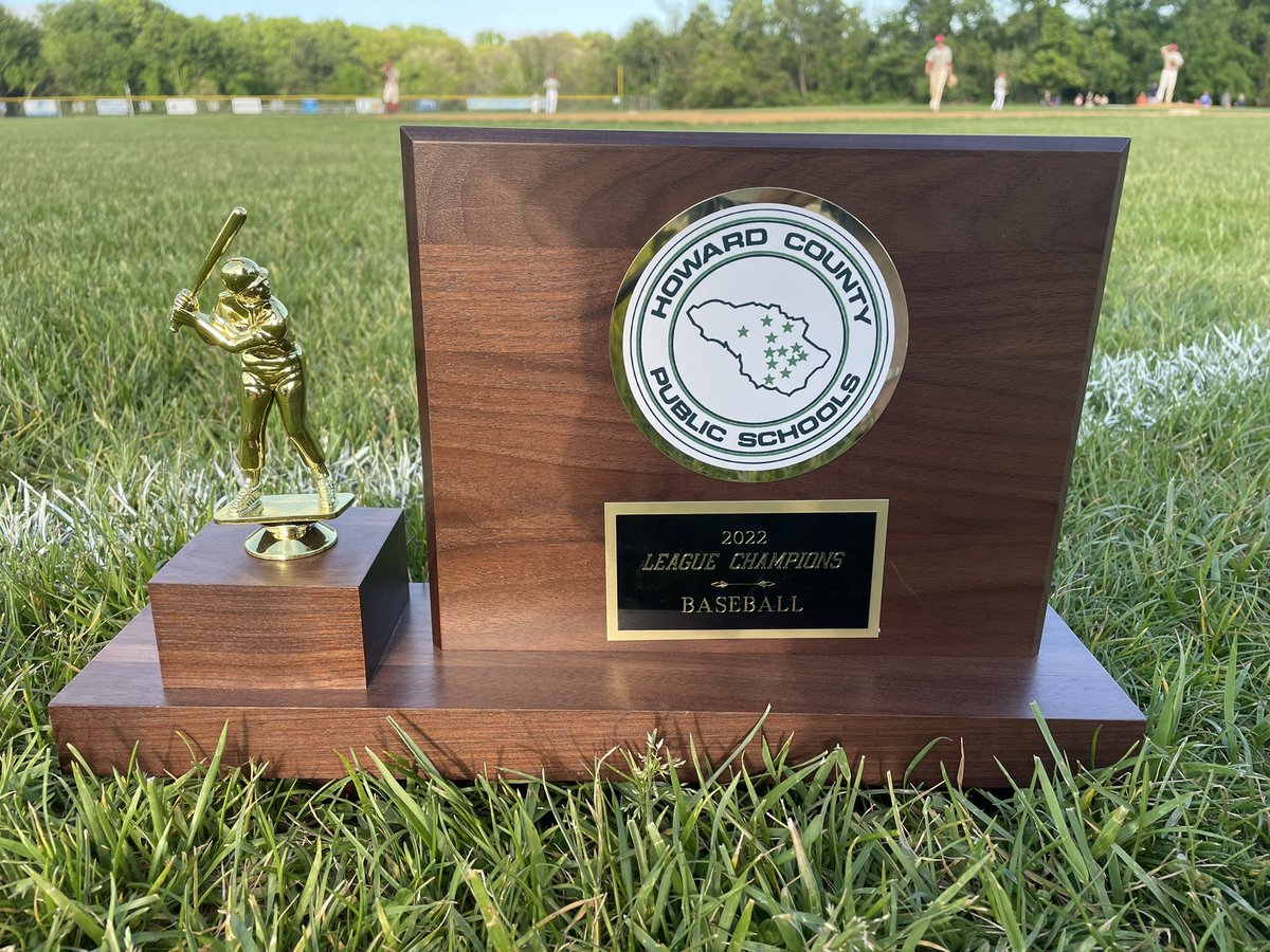 RHHSVBASEBALL's tweet photo. Some hardware was delivered today! Proud of these boys! 14-1 Howard County Champions! #GoHawks @AthleticsRHHS https://t.co/TC2pKZAo5n
