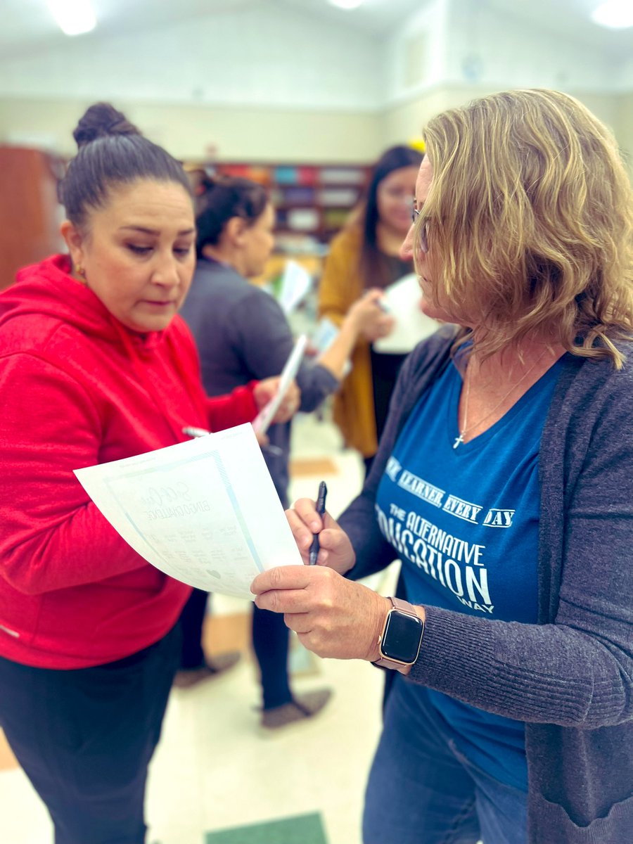 LUSDAlternativ1's tweet photo. A wonderful morning of community and professional learning at Alt. Ed.! @AltEd_Counselor &amp; @misty623 taught the staff about active circles for restorative practices &amp; led the group in a game of SEL bingo! #MentalHealthAwarenessMonth  @Lindsay_USD https://t.co/DjyygY1ewd