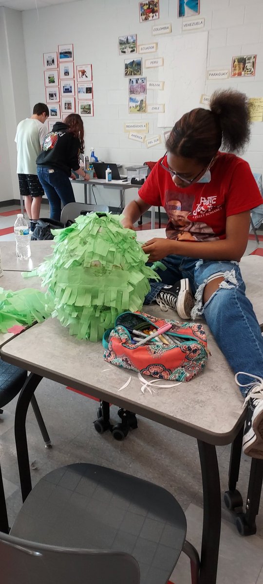 MONICASZPAK's tweet photo. 5 de mayo. Piñatas tradition. Learning about the target culture in our Spanish class.  Constructing our own in groups. @ParticipateLrng #unotingourworld  @CabarrusWest https://t.co/txWI9yoK1W