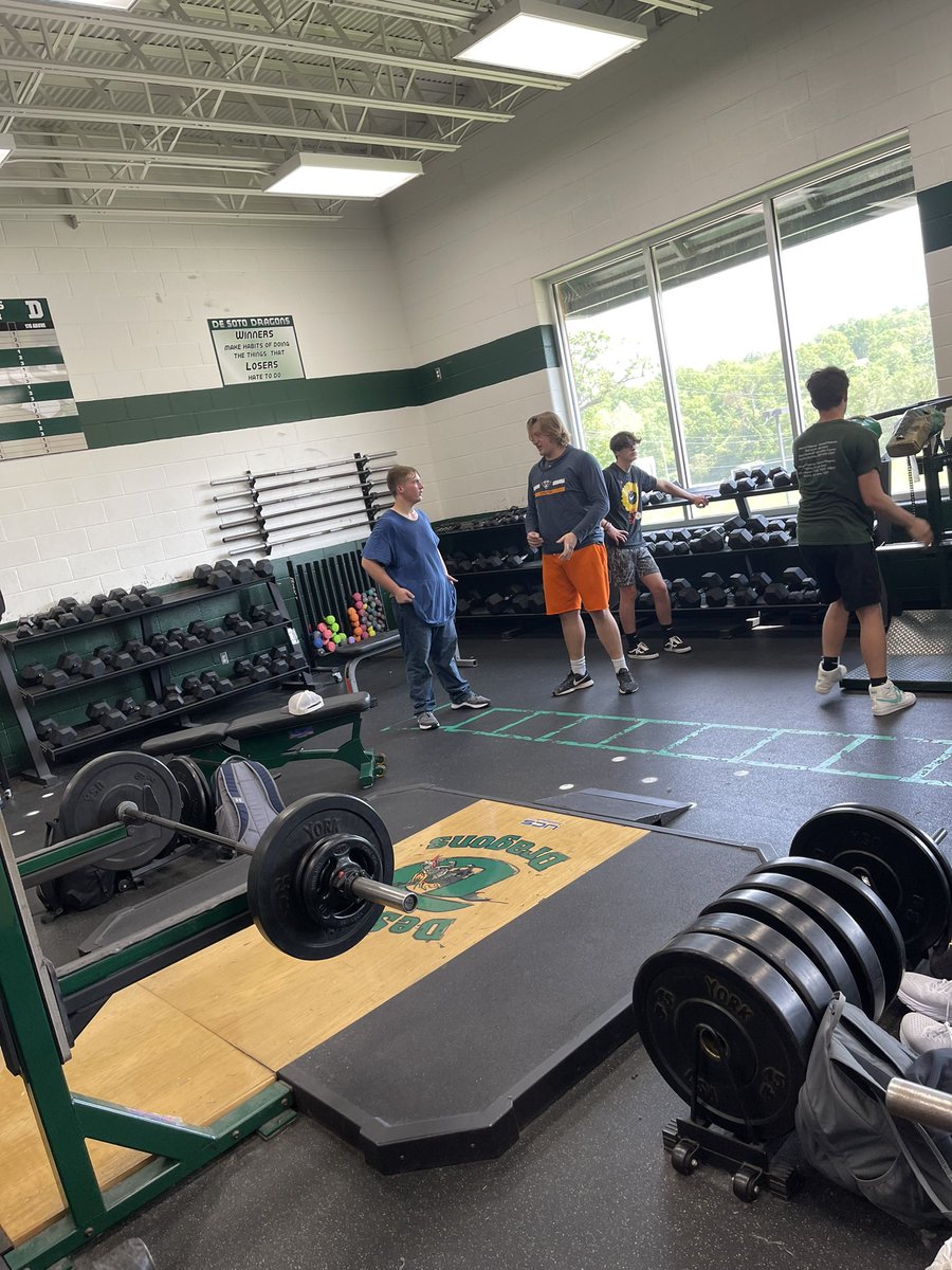 De Soto MO Football tweet media