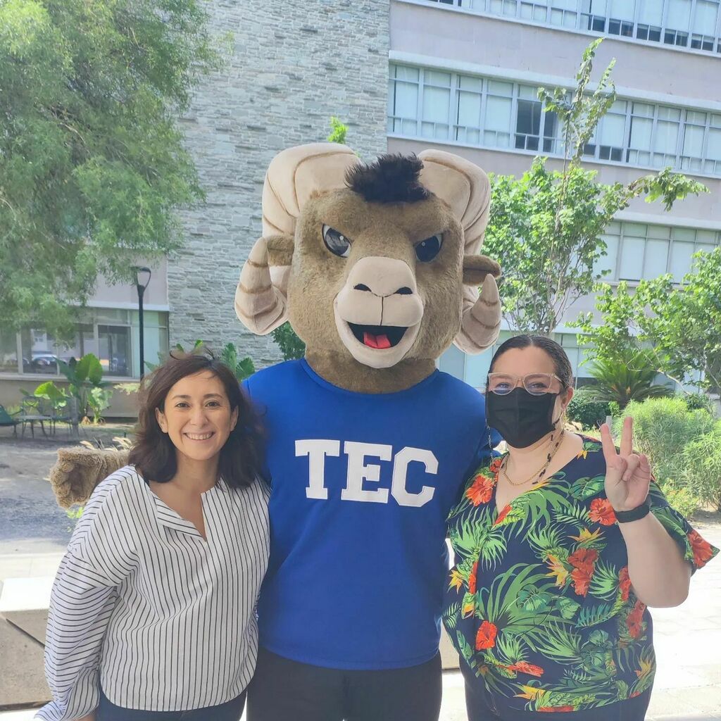 megumiterui's tweet photo. #profesortec #mycolleaguesarebetterthanyours https://t.co/VZLlI1A164 https://t.co/QoEUitvDRL