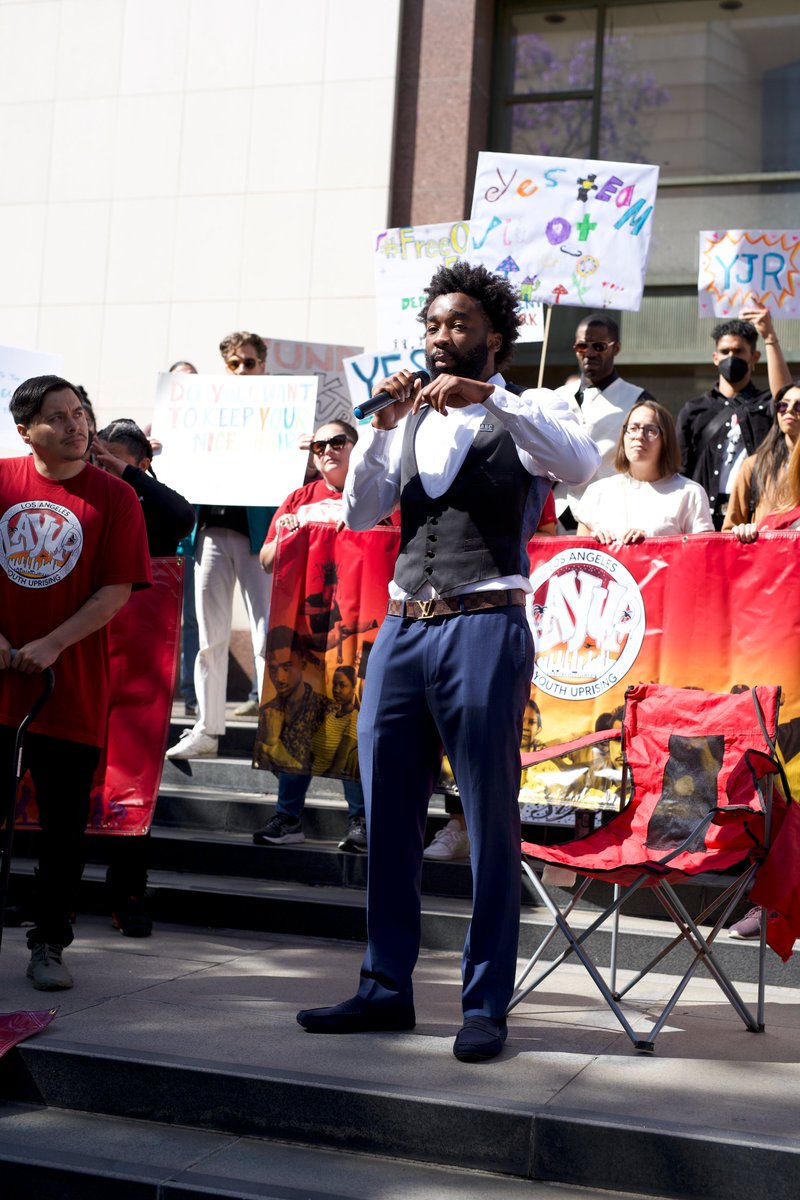 Yesterday, we gathered at the steps of the BOS with @LAYouthUprising and listened to youth share their vision of what #YouthJusticeReimagined could look like in LA County. 

It's time to #FREEOurFuture and fund YDD.