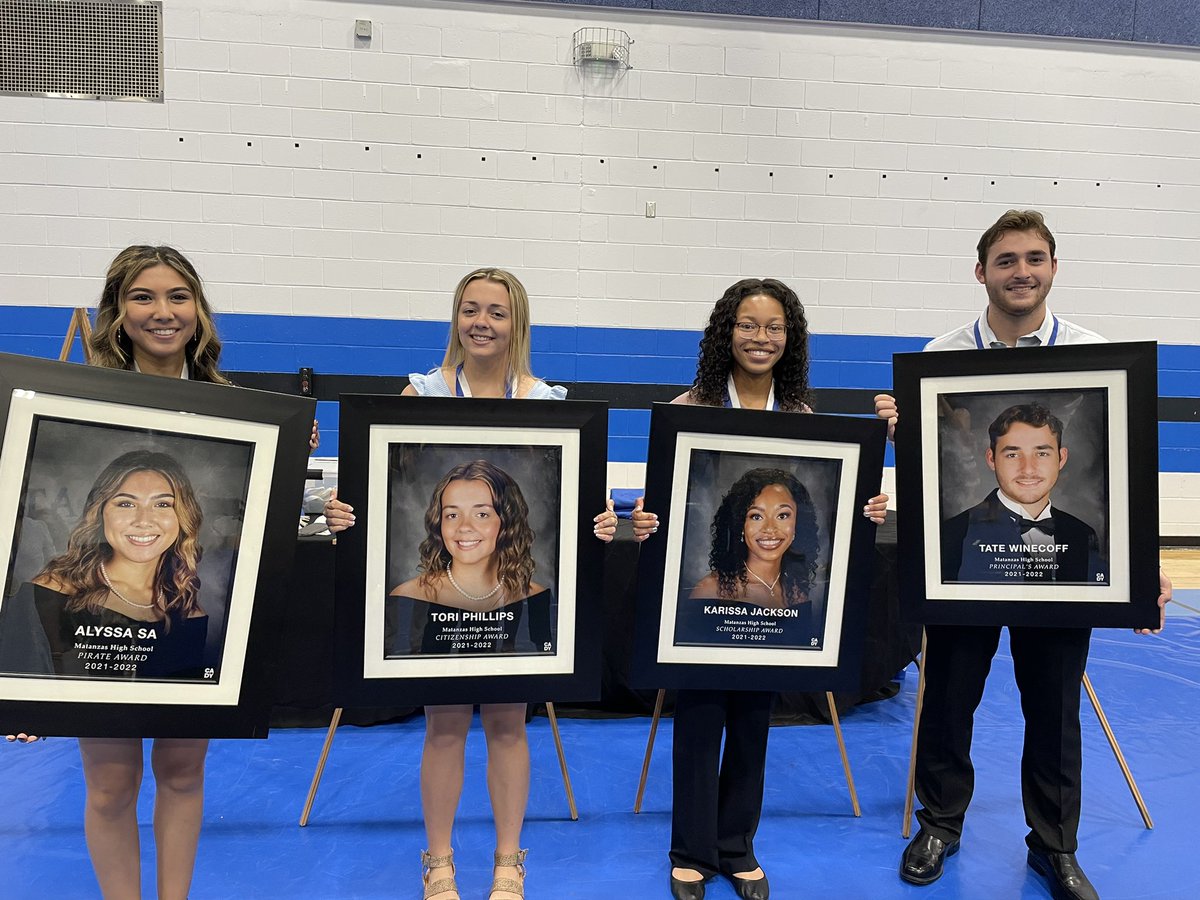 PirateNationMHS's tweet image. Congratulations to our 2022 Wall of Fame: Alyssa Sa- Pirate Award, Tori Phillips- Citizenship Award, Karissa Jackson- Scholarship Award, Tate Winecoff- Principal’s Award