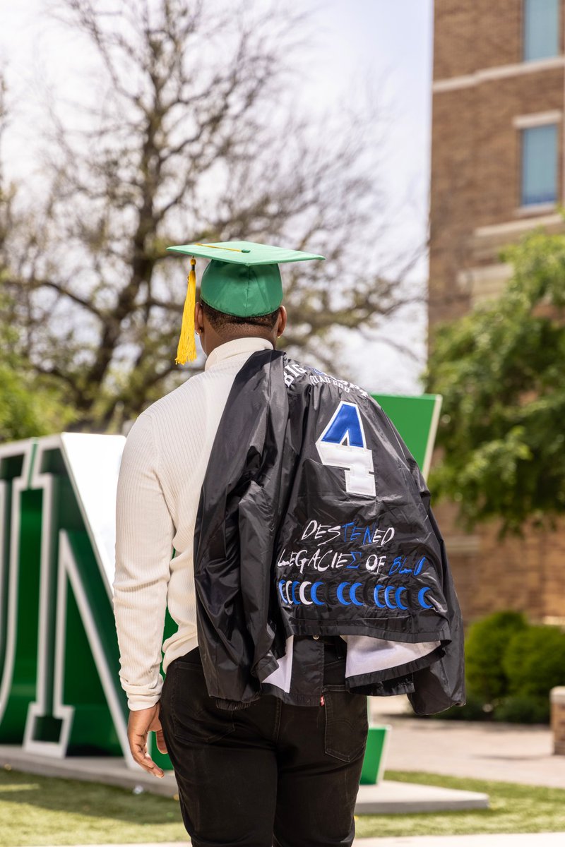 “Once you become fearless, life becomes limitless.”

•President’s List ✅
•Dean’s List✅
•Phi Beta Sigma Fraternity Inc.✅
•2 internships✅
•Never paid UNT Parking ticket 😂✅

B.A. Converged Broadcast Media
May 14th, 2022 12PM
University of North Texas 

Thank you God🙏🏾