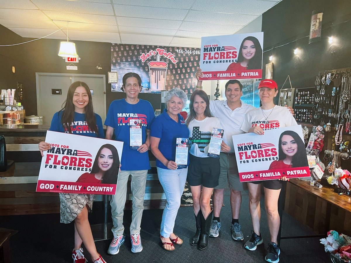 sabsouthtx's tweet photo. Block walking for @MayraFlores2022 this evening. Let's go! Get excited, y'all! Block walk, phone bank, let's get the word out! JUNE 14TH! MAYRA FLORES FOR CONGRESS! #TX34 #specialelection 🇺🇸❤️ https://t.co/pB8BUzTrM6
