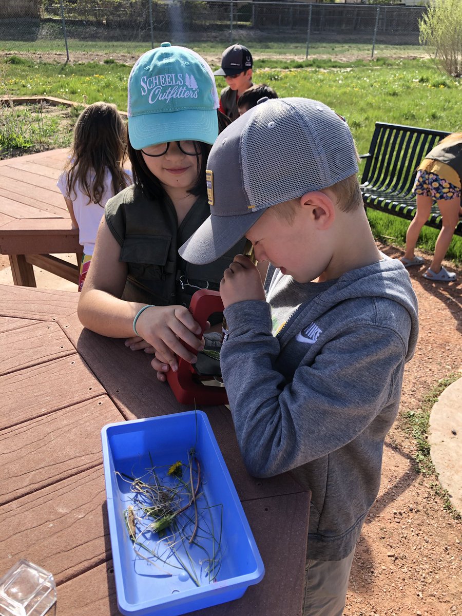 Incredible STEM celebration took place <a href="/Skyview_STEM/">Skyview STEM</a> today. Students were empowered to teach others, community members came together, and fun was had by all. #weldre4