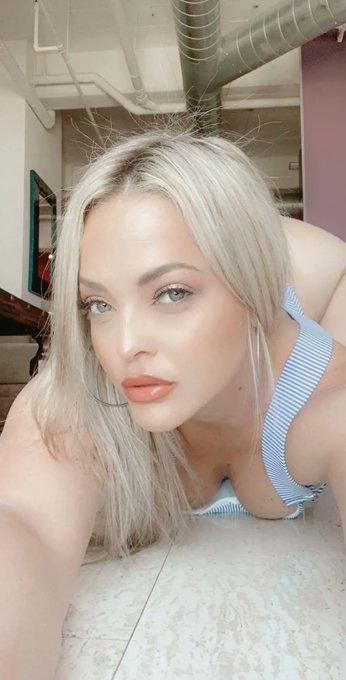 OnlyFans https://t.co/u3IOstn0SM https://t.co/abCScNOukw