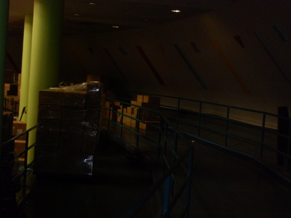 the_distorian's tweet photo. The old loading and exit areas of Leonard Nimoy's masterpiece, #bodywars at the former #wondersoflife @WoLFanbase https://t.co/w2zarUybmB