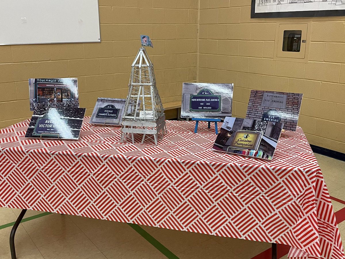 bpolicelli's tweet photo. Looking forward to our French café tomorrow @MountRoyalPS. Students are excited and ready to take your 🥐 orders. #fsl #educationweek . https://t.co/8jyIGBBhk6
