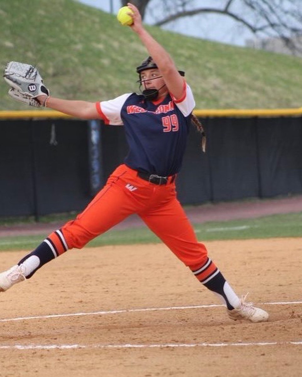 Johnknopf10's tweet photo. ALUMNI ALERT !! Congratulations to @liv4softball2 on her ALL-LEC Conference all FRESHMAN TEAM !! Great job ! Go Huskies ! @Los_Stuff @Ringor @CoachJoeHuskies @EStateHuskies @3N2TeamClutch https://t.co/0Bo1MgqFR4