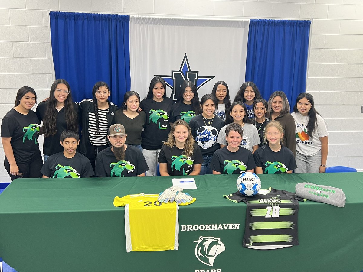 ladyrattler_soc's tweet photo. What a fun day celebrating Elora Alexander signing her letter of intent to Brookhaven College! I hope you know how loved you are. We are all so proud of you! Love you Elora 💙💙 https://t.co/t2dNSjoJhI