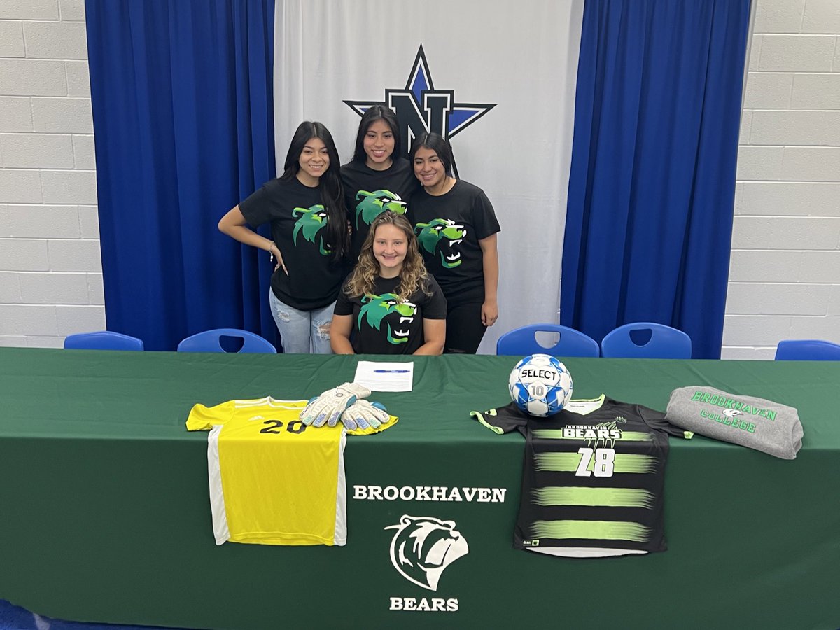 ladyrattler_soc's tweet photo. What a fun day celebrating Elora Alexander signing her letter of intent to Brookhaven College! I hope you know how loved you are. We are all so proud of you! Love you Elora 💙💙 https://t.co/t2dNSjoJhI