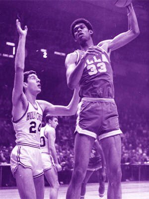 neilryanphilly's tweet photo. @RealGlenMacnow #24 Ed Suidut was 6’7”. Kareem was unstoppable as a college player. https://t.co/3hI2mLOT0j