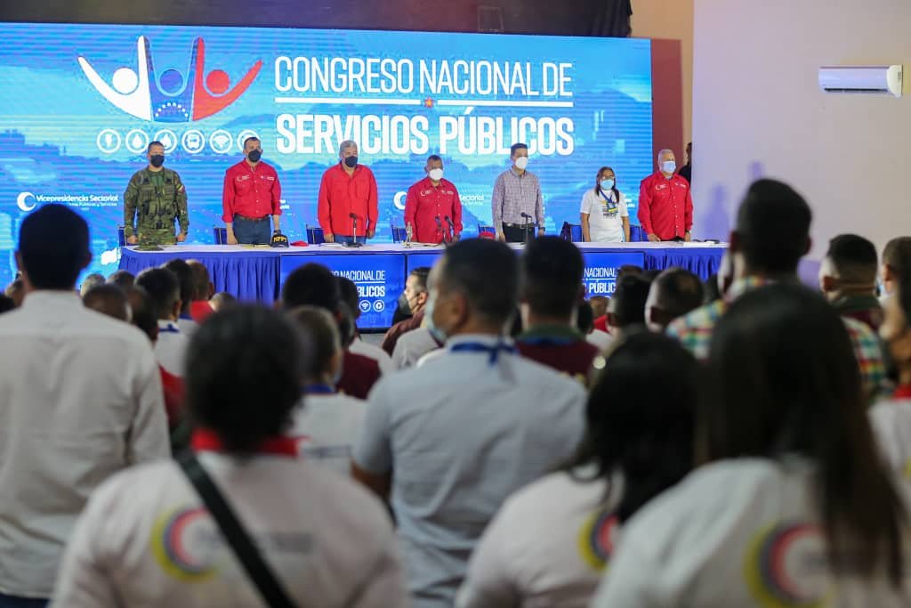 viceservicios's tweet photo. #Ahora🟡@NestorLReverol: "Nos llevamos un primer diagnóstico de la flota primaria y las unidades de la flota secundaria. Hoy también vamos a reinaugurar la planta de distribución de gas en Biruaca".

#11May
#ProducirEsIndependencia https://t.co/Dos3wjnDPP