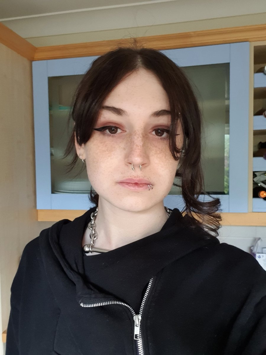 dyke spy tweet media