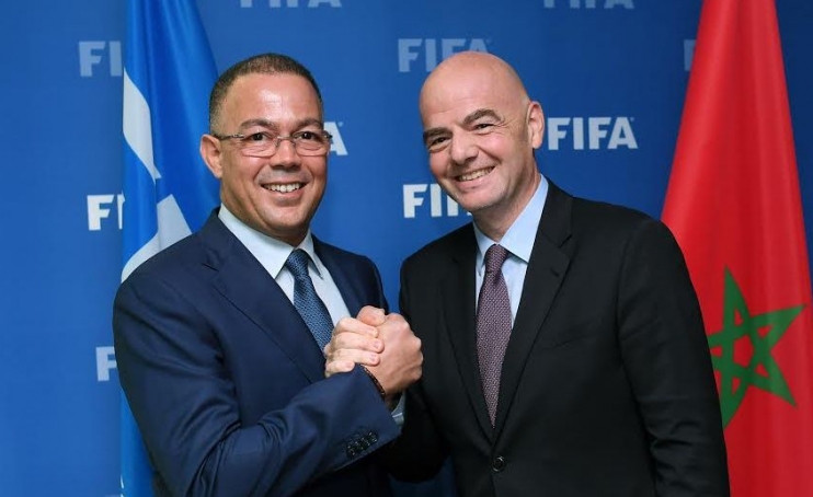 HimaCris's tweet photo. ثريد مهم بيجاوب على السؤال الأشهر في افريقيا

كيف تحكم المغرب كرة القدم الأفريقية في آخر 5 سنوات ؟

بعد رحيل بلاتر في عام 2015 و قبل أنتخابات الفيفا أدرك أنفانتينو قوة منافسة البحريني الشيخ سلمان آل خليفة الذي سيحصل على جميع أصوات الدول الأسلامية 

#FIFAsupportingCAFcorruption https://t.co/J9VPiPEF0N