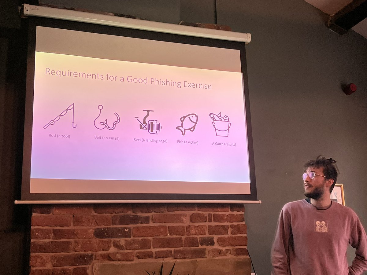 _dc151's tweet image. Second up @danielperezcas8 on the topic of 🎣ing!