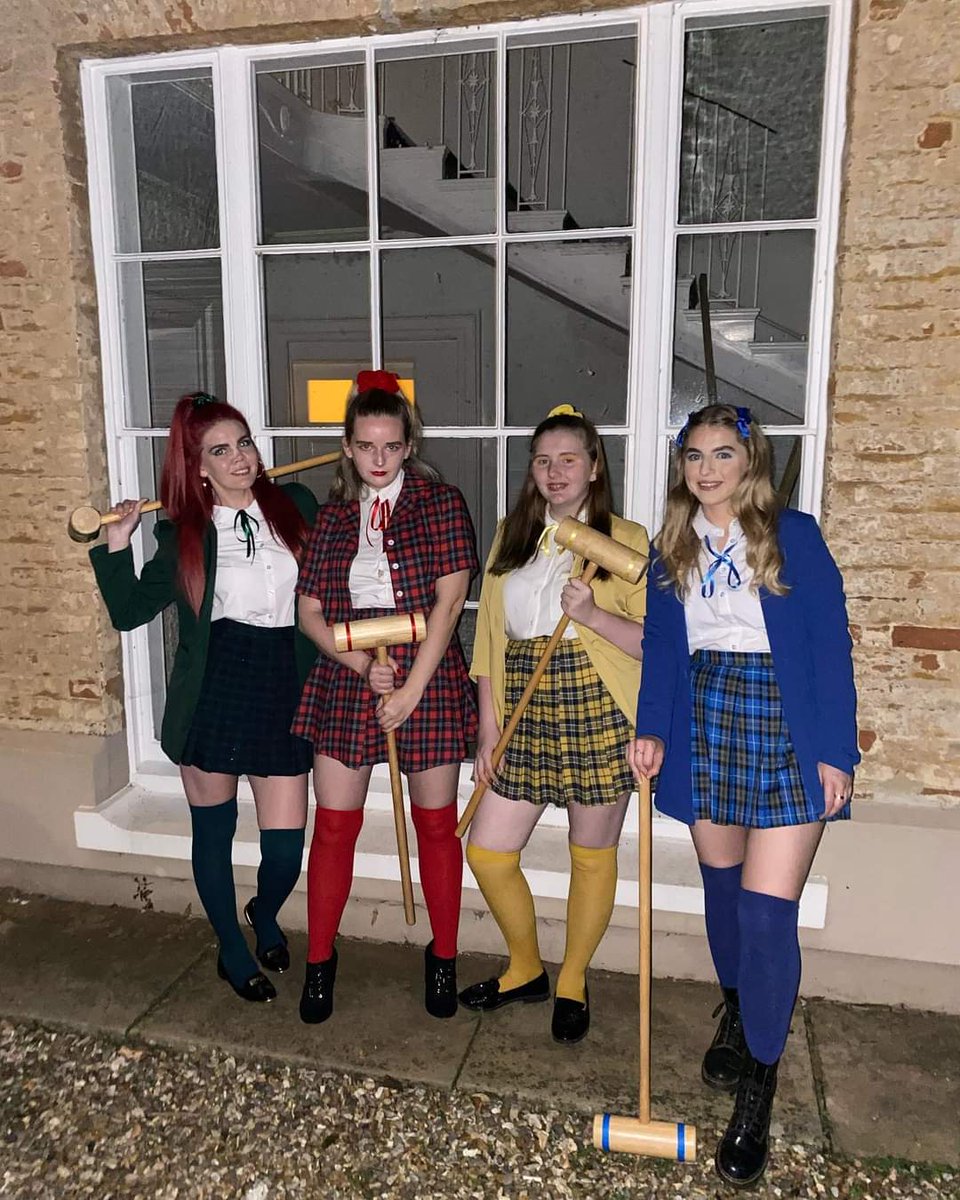 TheatreFanaticc's tweet photo. @HeathersMusical @TheOtherPalace #HowVeryCosplay me and my sisters having a blast at my aunt's 80s themed bday party https://t.co/nSNMIiq4Oe
