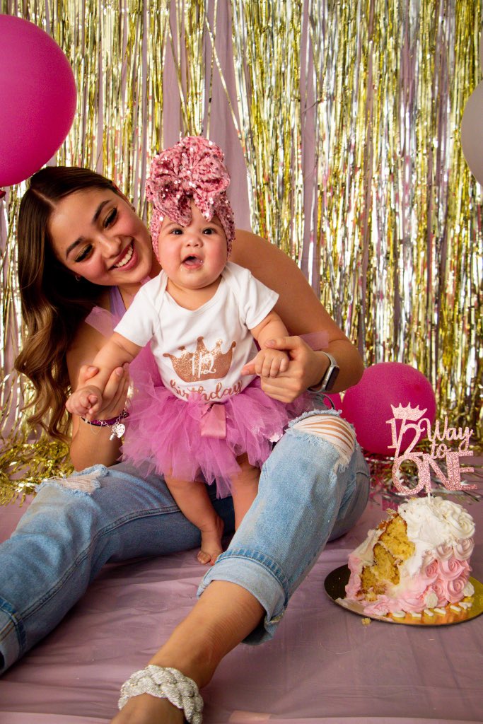 Again and again big thank you to @AMphotographytx for the amazing experience and amazing pictures of my babygirl🥰🥰🥰🥰