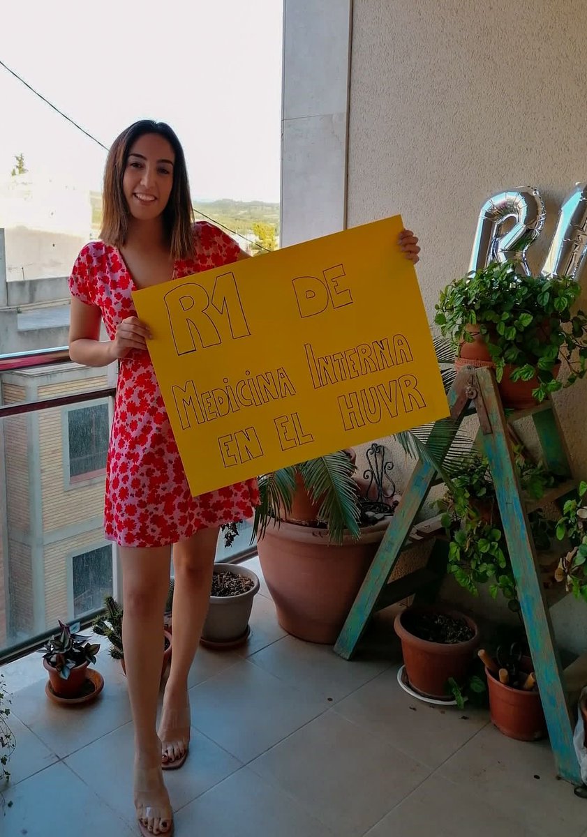 Conchiitt's tweet image. Y mi fotito postureo R1 que no falte 🤩🤩🤩