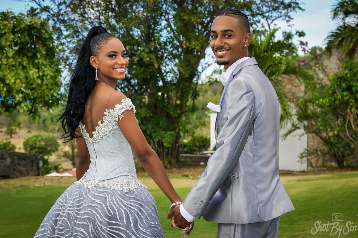 DehFamSincere's tweet image. Shot By Sin St.Croix Prom 2022