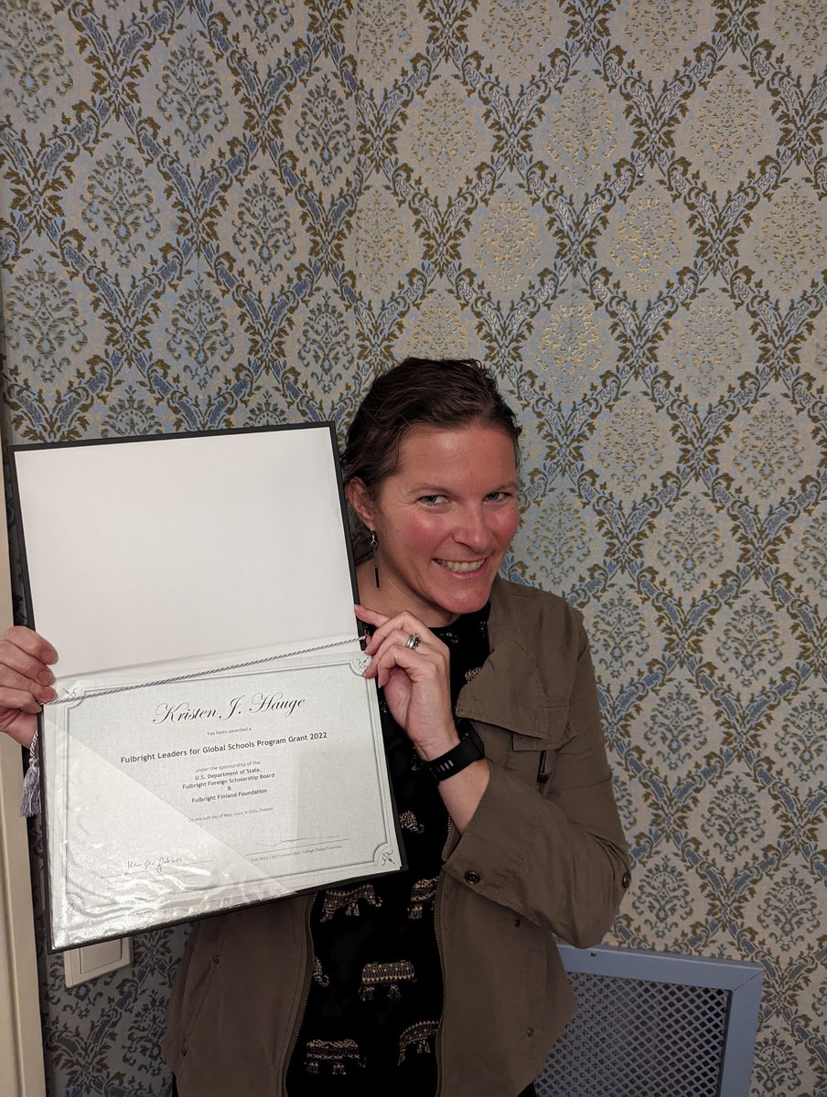 OALCPrincipal's tweet photo. This has been the most comprehensive, and eye opening PD I've been privileged to participate in as an administrator. Thank you @FulbrightFIN for the opportunity, diploma ceremony and to the city of Oulu for hosting a send off evening with an amazing meal, conversation and views! https://t.co/zsDzBCZhNL