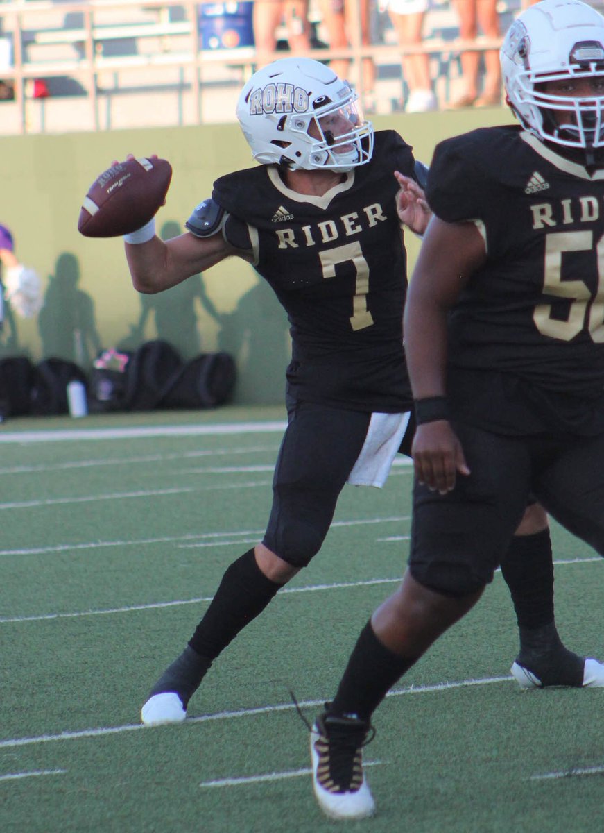 THE COUNTDOWN BEGINS! 

7 - That's how many days until the 2022 Raider yearbook drops. Distribution day is set for Wednesday, May 18. 

We're still selling copies so make sure you've bought yours today at yearbookforever.com.