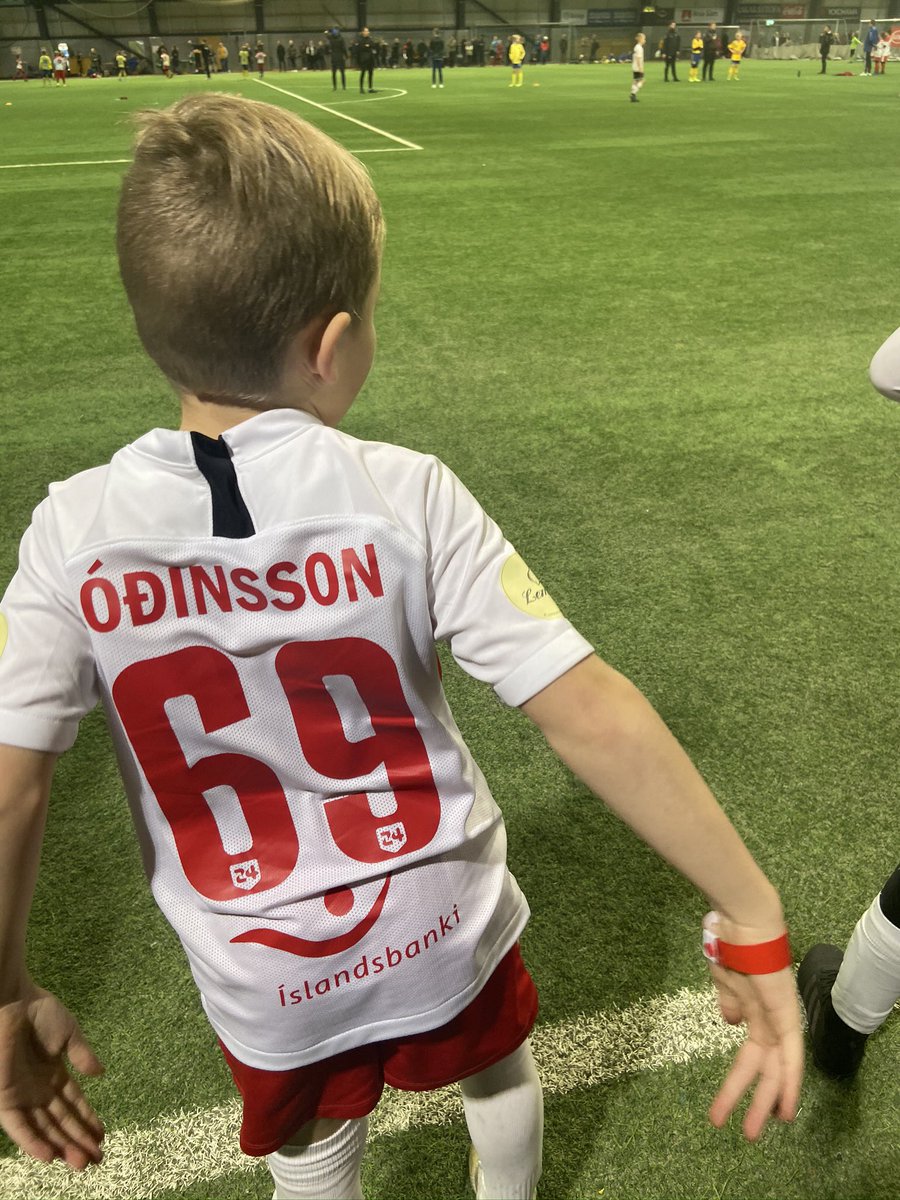 Óðinn Svan Óðinsson tweet media